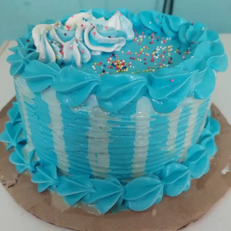 KEY CON LECHE CONDENZADA CHORREADA