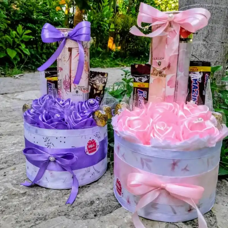 Bucket de rosas perfumado 