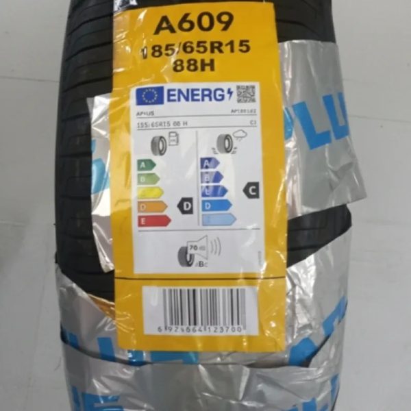 Neumático 185/65 R15