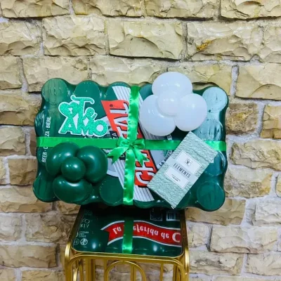 Caja de cerveza en forma de regalo con un perfume agregado