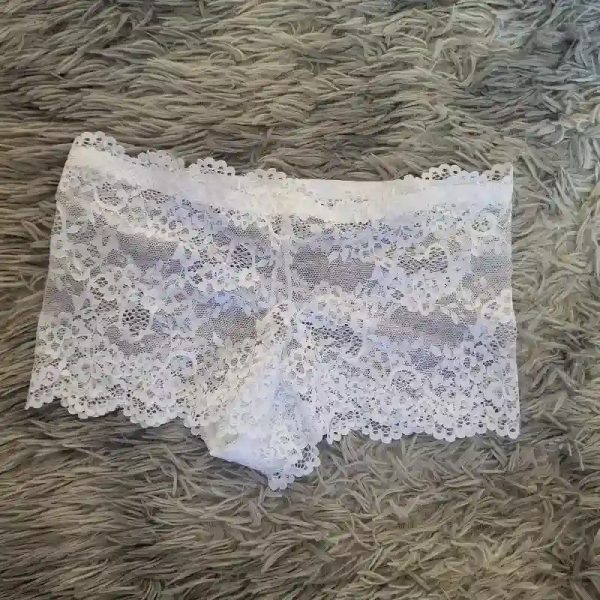 Blumer encaje blanco