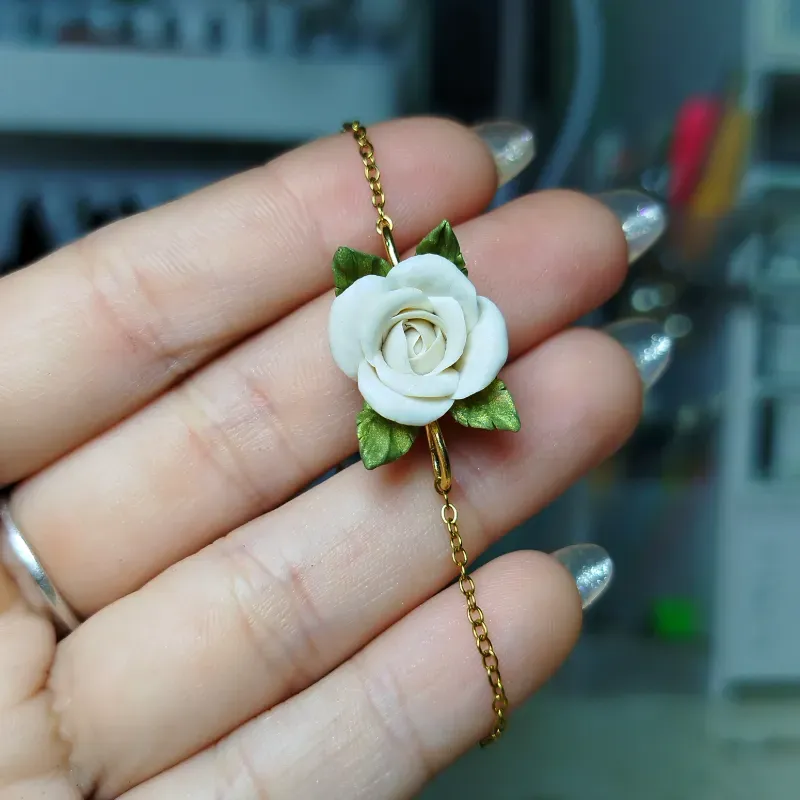 ✨ Pulsera de Rosa Blanca✨