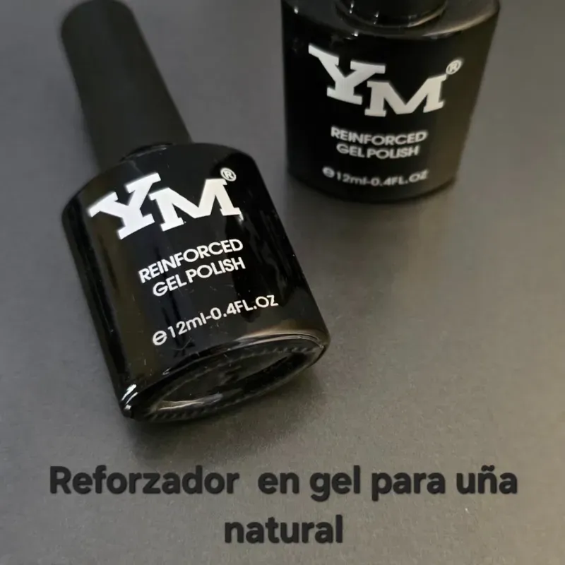 Reforzador en gel para uña natural quebrada