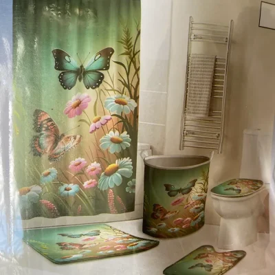 Set de cortina, alfombra y cesto para baño