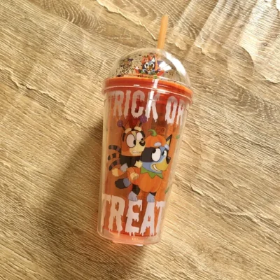 Vaso grande de Bluey en Halloween