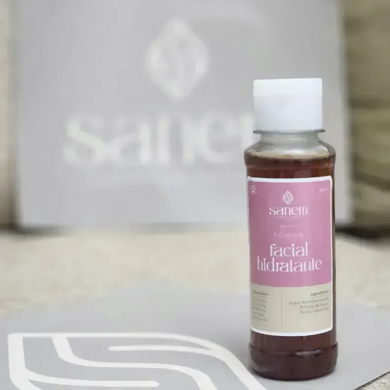 Tónico facial de rosas y ácido hialurónico