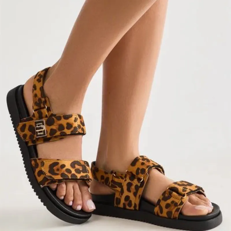 Sandalias con animal print