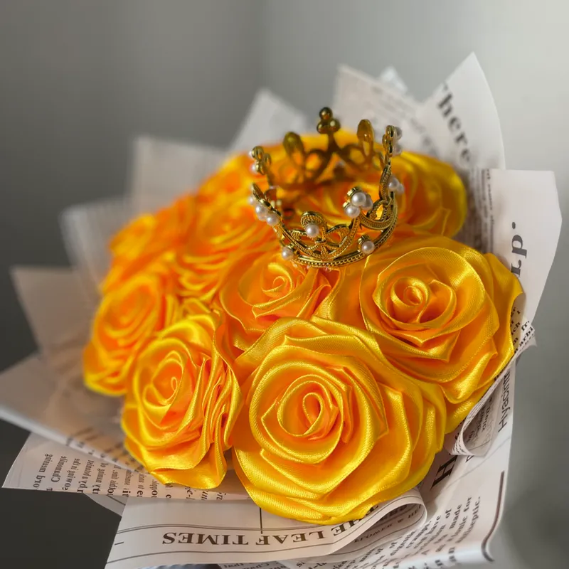 Ramo de 10 rosas eternas