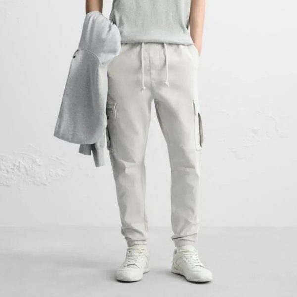 Pantalón cargo Zara