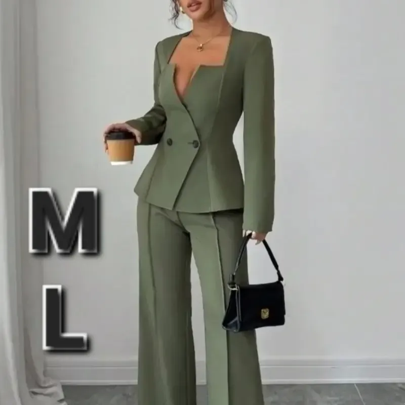 Conjunto de Pantalon y Blazer