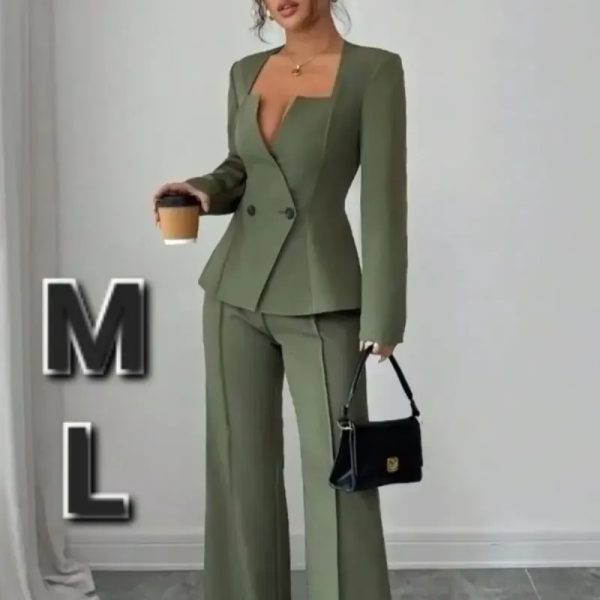 Conjunto de Pantalon y Blazer