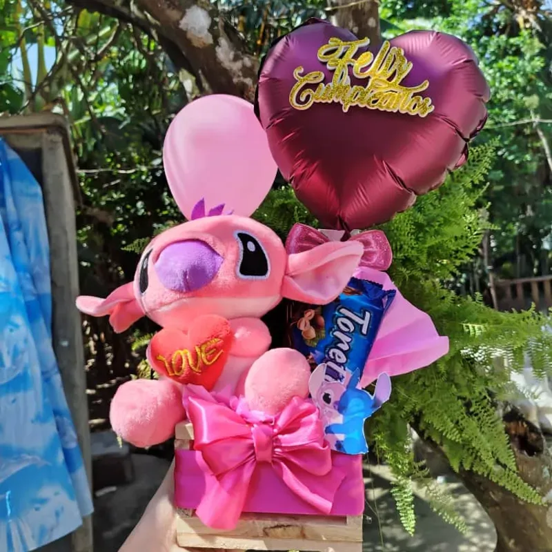 Cajita madera con peluches 