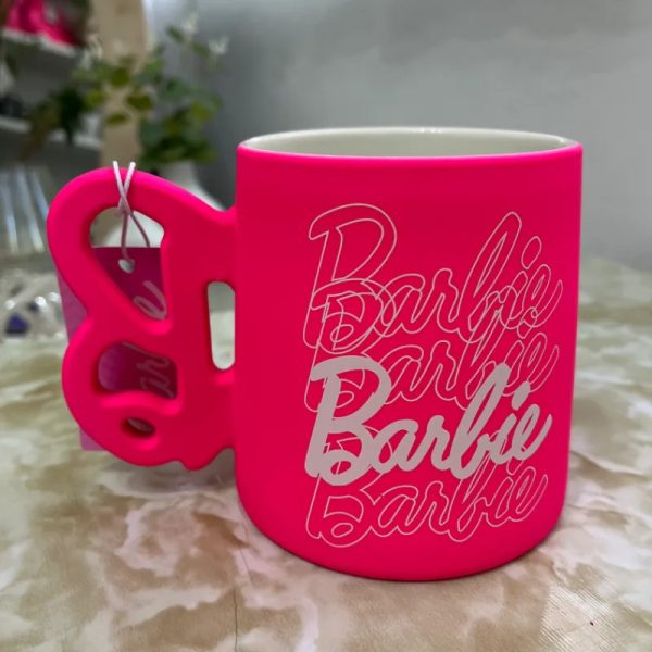 Jarra Barbie