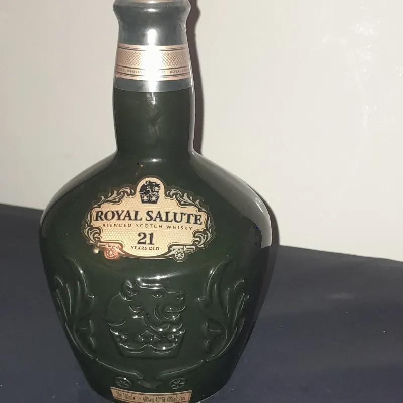 Chiva 21Royal Salute