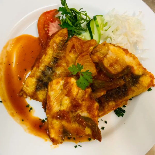 Filete de pescado entomatado