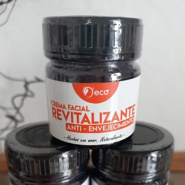 Crema facial revitalizante