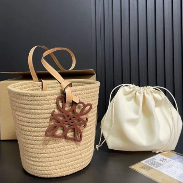 Cartera Loewe