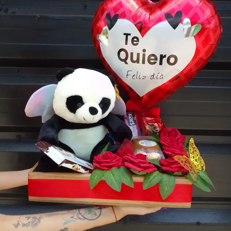 Rosas y peluche