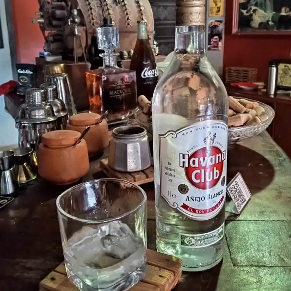 Habana Club Añejo Blanco