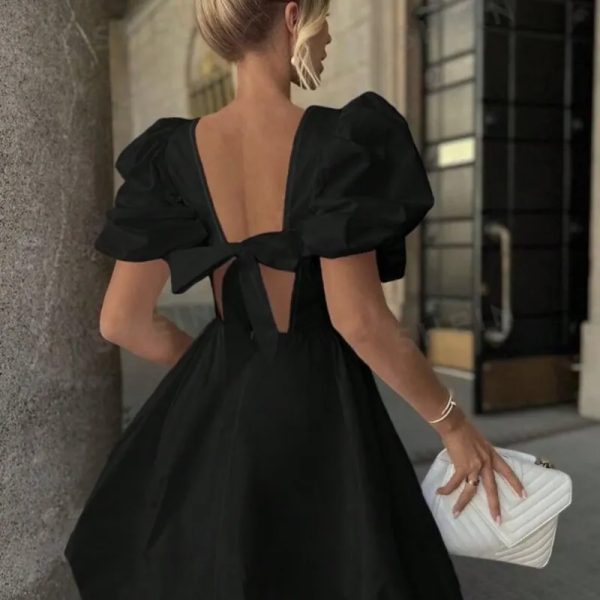 Vestido con lazo