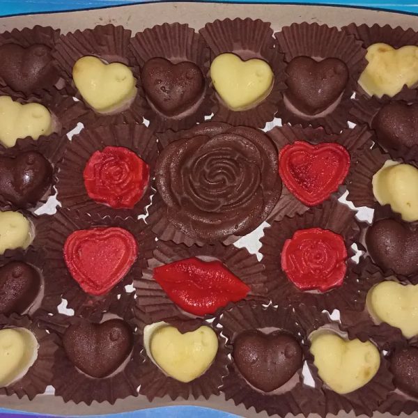 Rosa con corazones