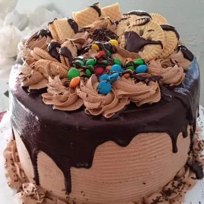 CAKE DE CHOCOLATE Y CONFITURAS