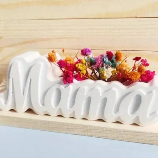 Maceta de yeso "Mamá". Para plantas artificiales (no incluidas)