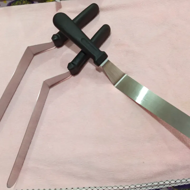 ESPÁTULA GRANDE METÁLICA