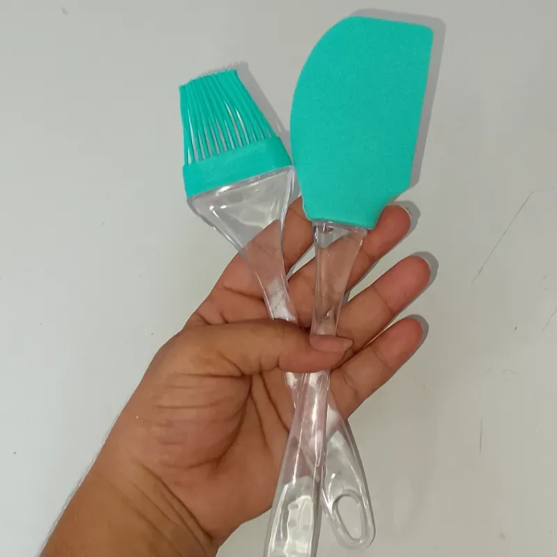 Set de brocha y espátula