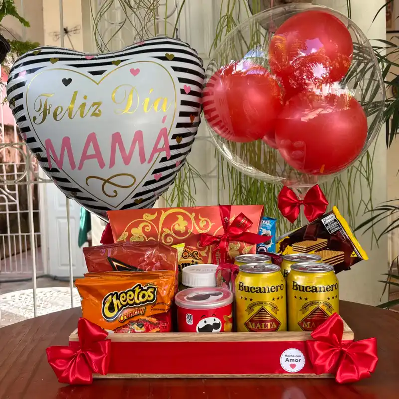 Caja (grande) con confituras y caja de bombones 