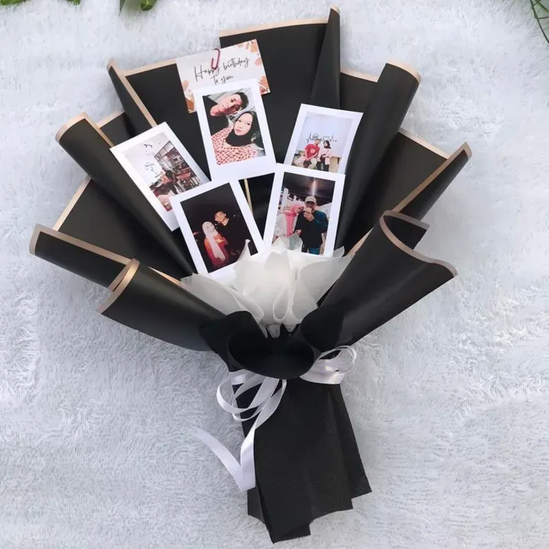 Polariod bouquet