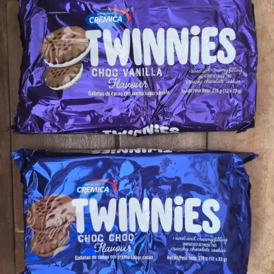 Galletas  TWINNIES contiene relleno choco-choco choco-vainilla