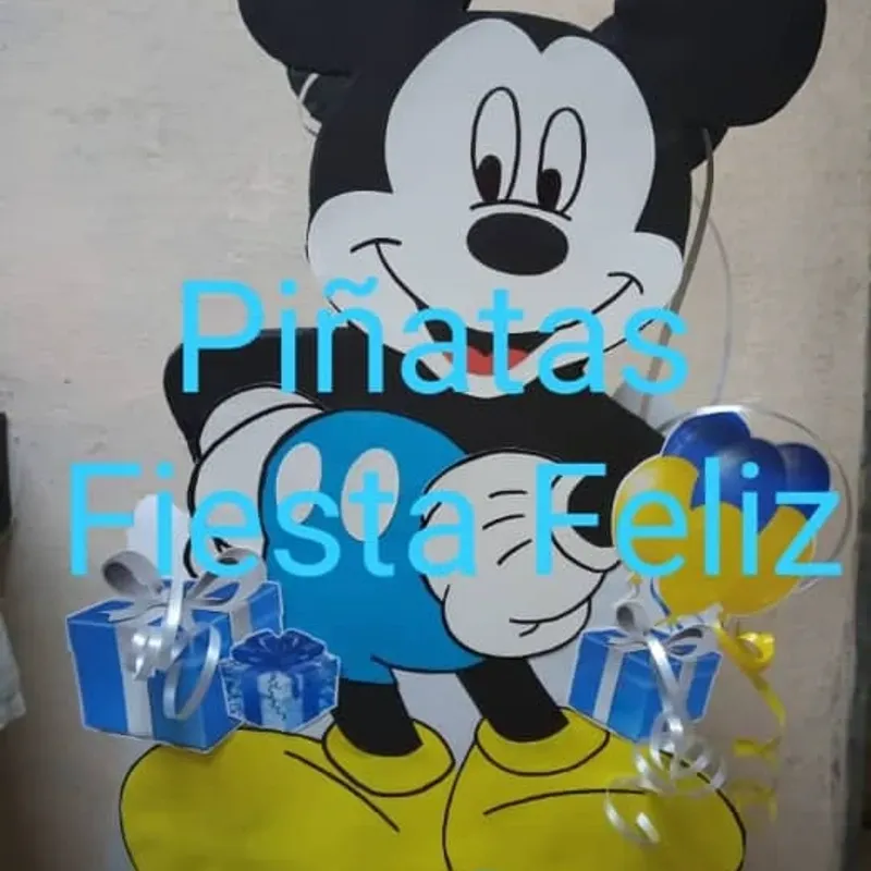 Piñata Mickey