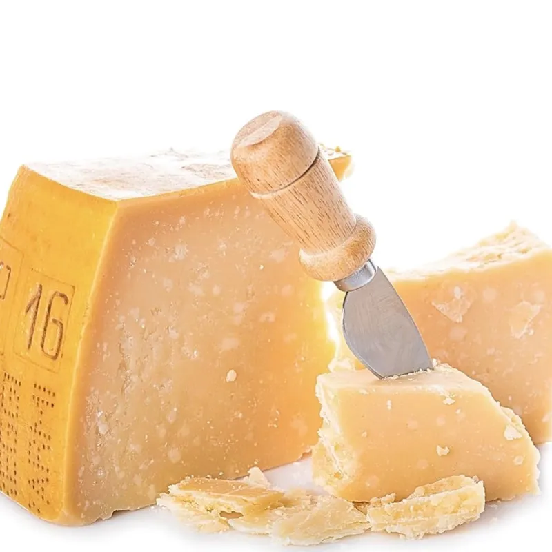 Empanada de queso parmesano