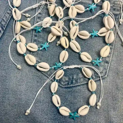 Tobillera de caracoles con estrella de mar