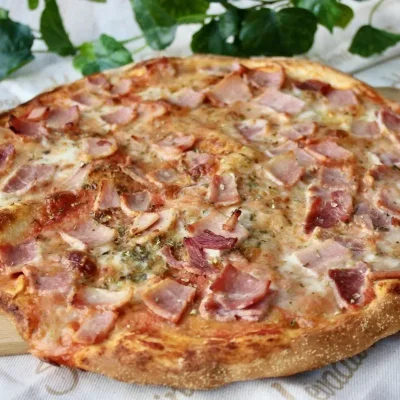 Pizza de Jamón Pierna