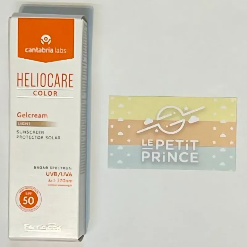 Protector solar con color light