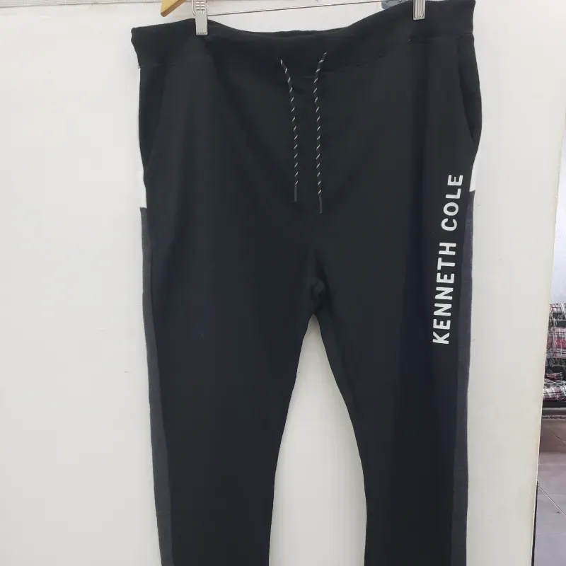 Pantalón kennrth Cole New York