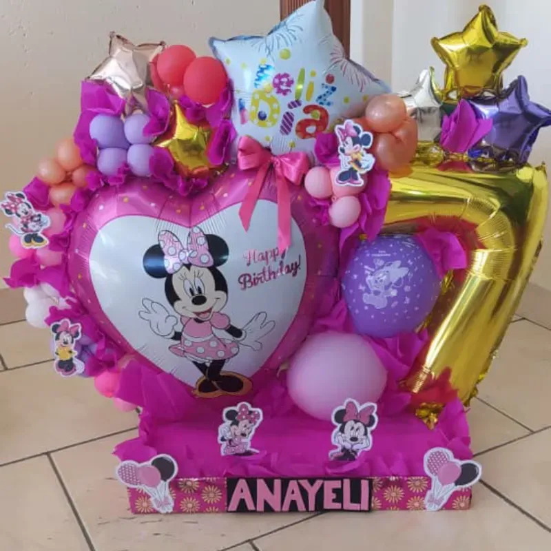 Caja sorpresa con globos para niñas
