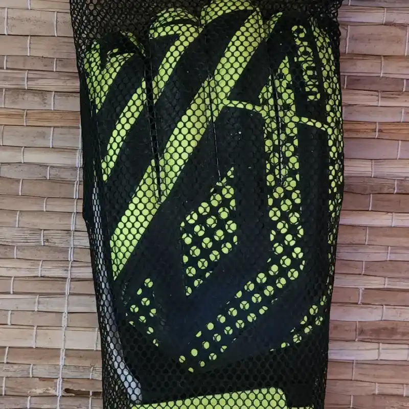 Guantes de fútbol