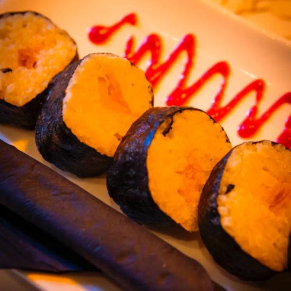 Sushi de salmón