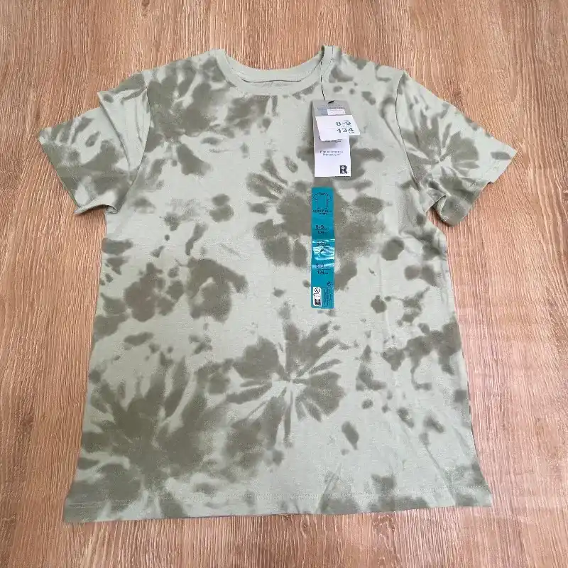 Pulóver color verde olivo