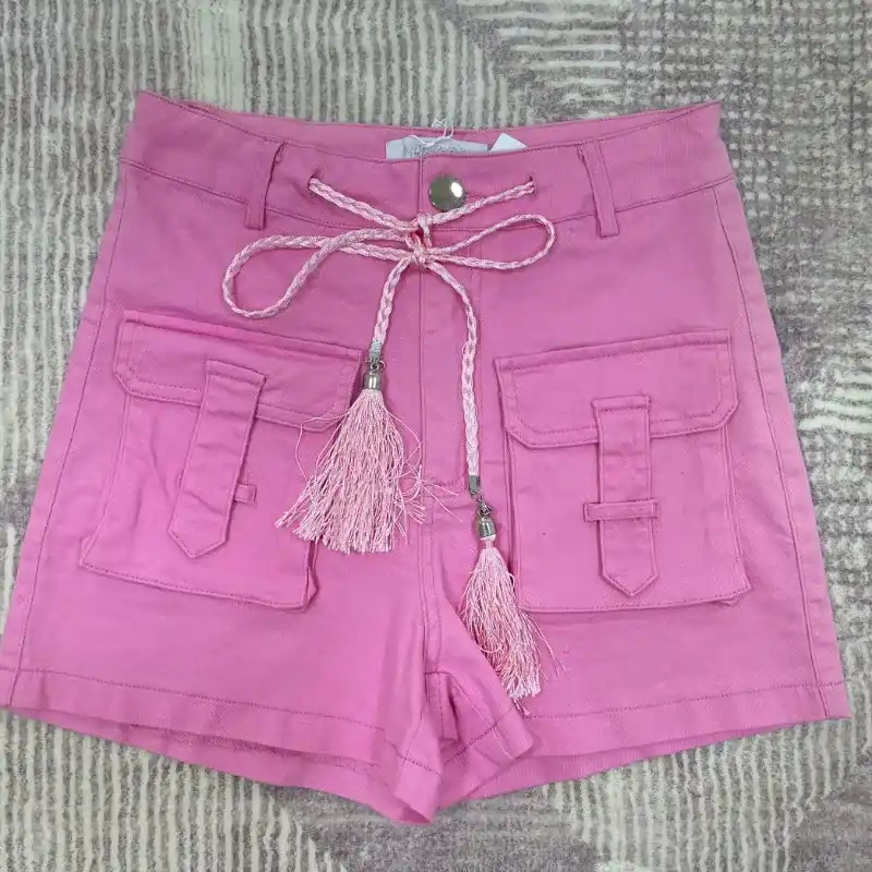 Short cargo rosado
