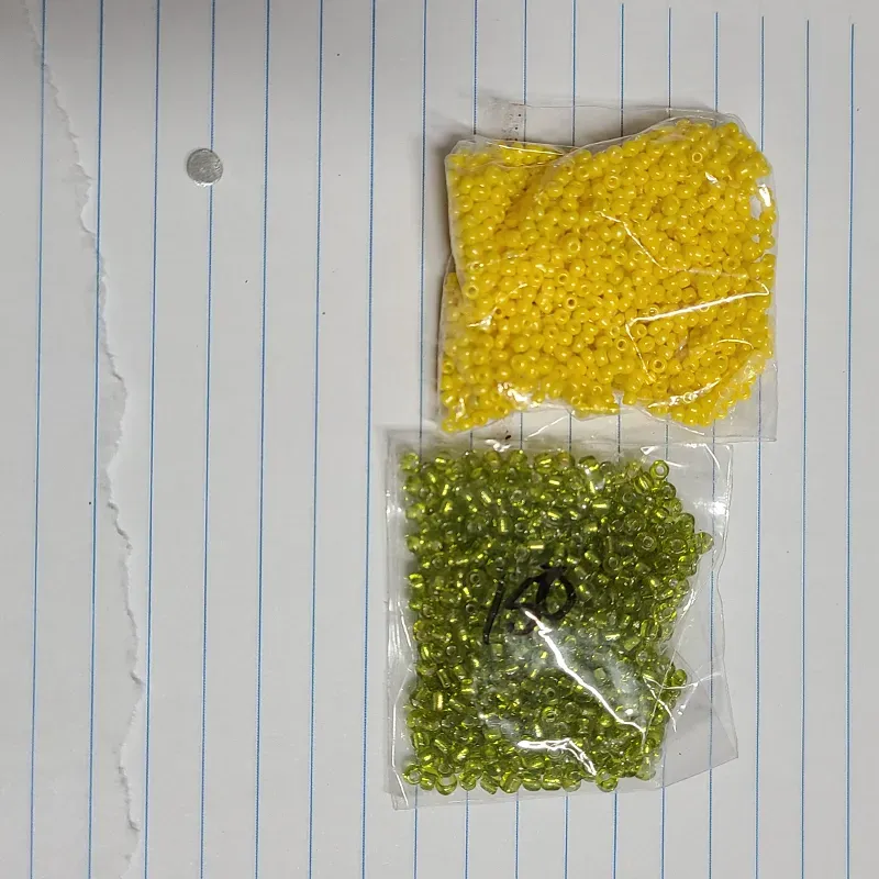 Mostacillas  solo amarillas