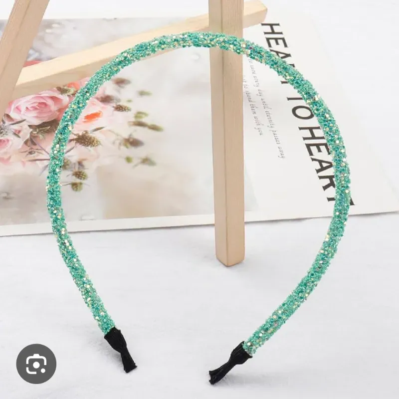 Cintillo de brillitos 