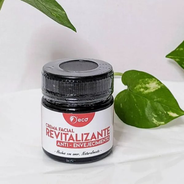 Crema facial revitalizante