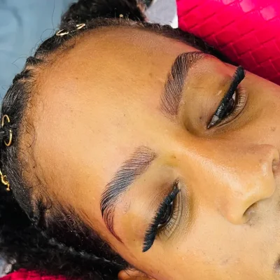 Laminado de cejas + Tinte