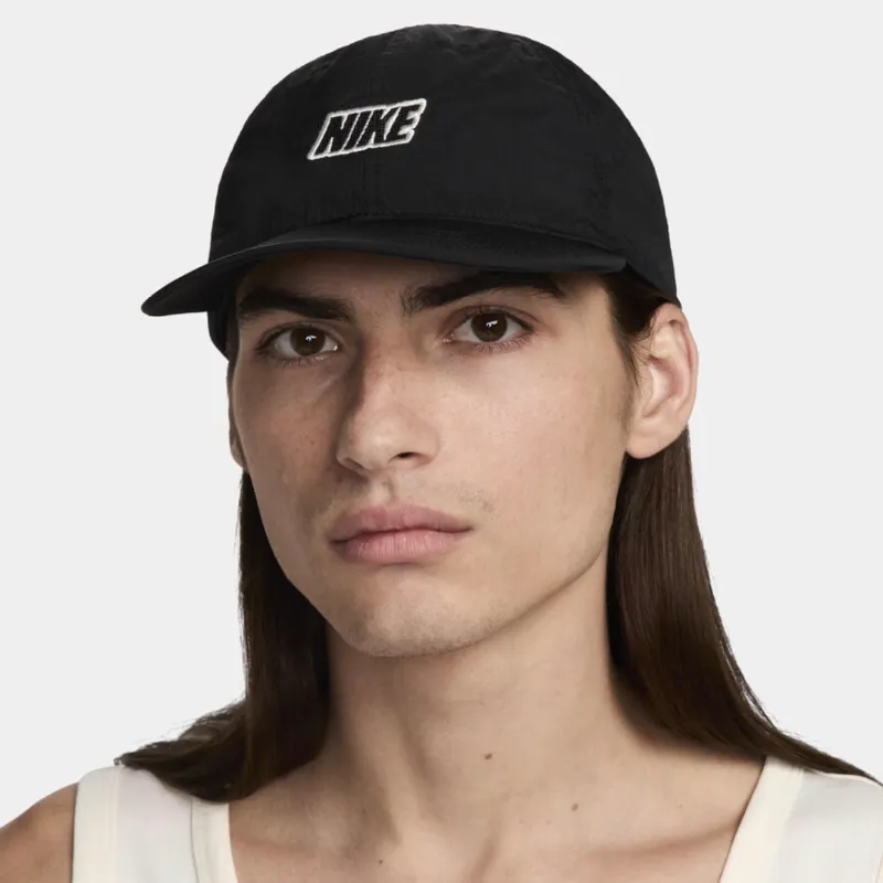 Nike Club Unstructured Flat Bill Outdoor Cap
