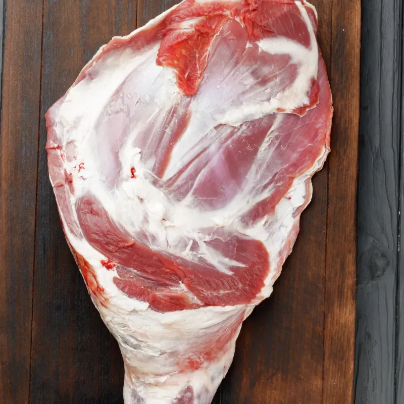 Pierna Trasera de Ovejo Limpia - 8.5 libras *Calidad Excepcional