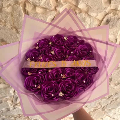 Ramo de rosas eternas